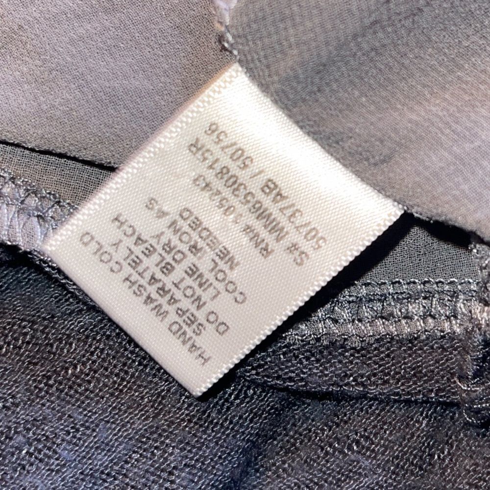 Size M beautiful top - Picture 3 of 7